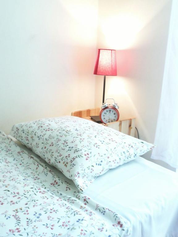 Hostel Aleje 28 クラクフ 部屋 写真