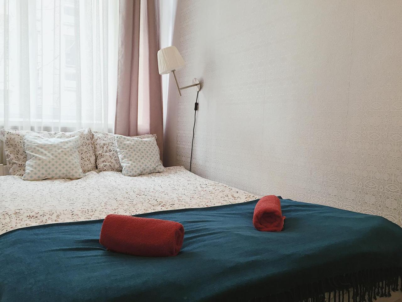Hostel Aleje 28 クラクフ エクステリア 写真
